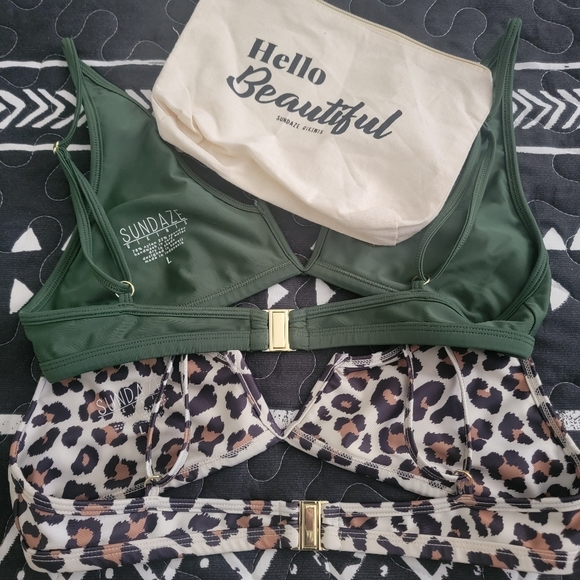 Two bikini tops - Picture 2 of 5